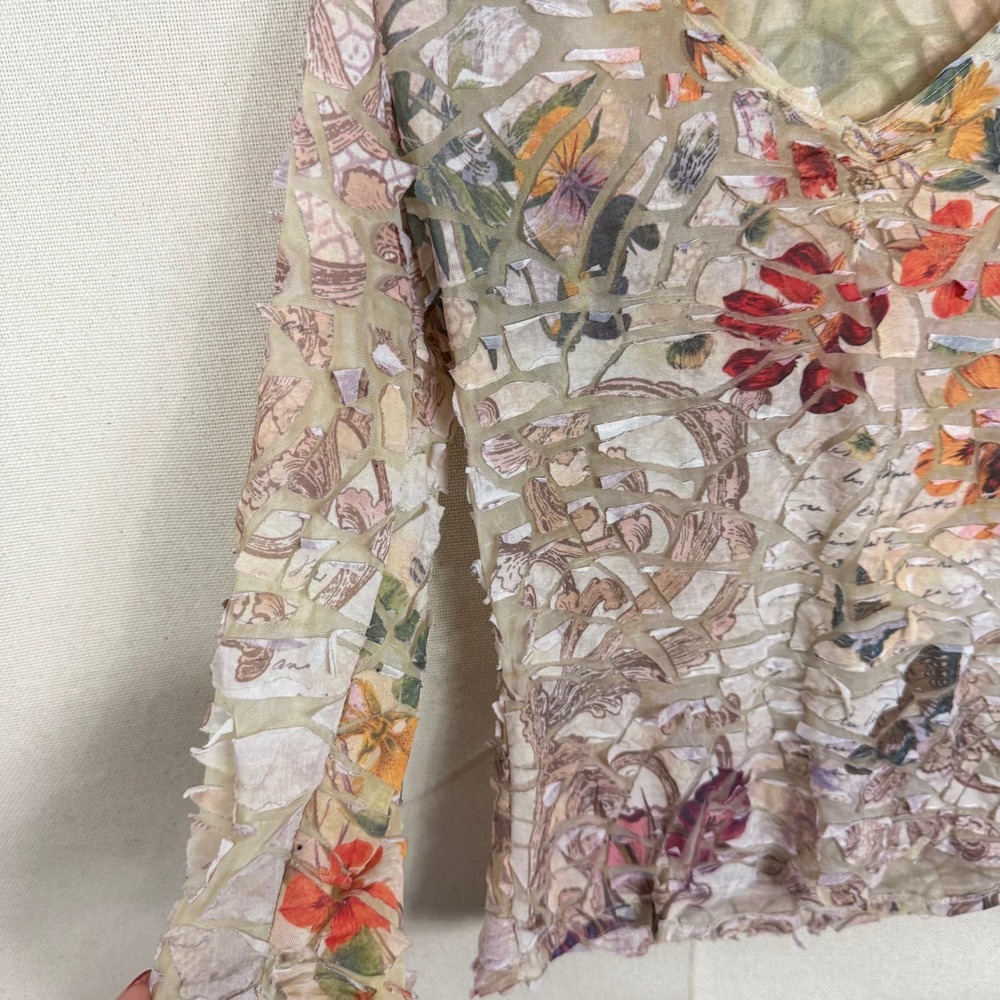 Womens Sheer Mesh Mosaic Floral 3D Textured V-Neck Top‎ 3/4 Sleeve Beige Multi - Picture 3 of 6